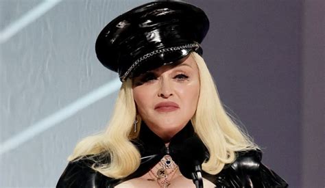 30 años de Sex el libro que revolucionó las normas Madonna dice que Miley Cardi y Kim K