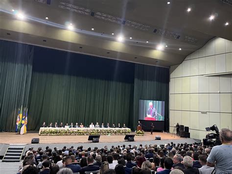 Troca De Vaias Entre Lulistas E Bolsonaristas Na Diploma O Em