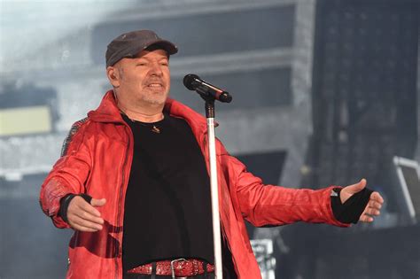 Vasco Rossi Tour Quattro Nuove Date Quando Comprare I Biglietti