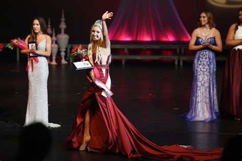 2018 Rosequeen Winner Jackson County Rose Festival