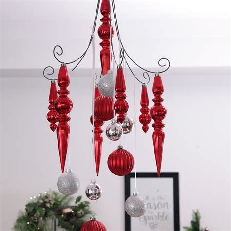 Christmas in July Ideas: Beyond the Table - The Christmas Cart Blog