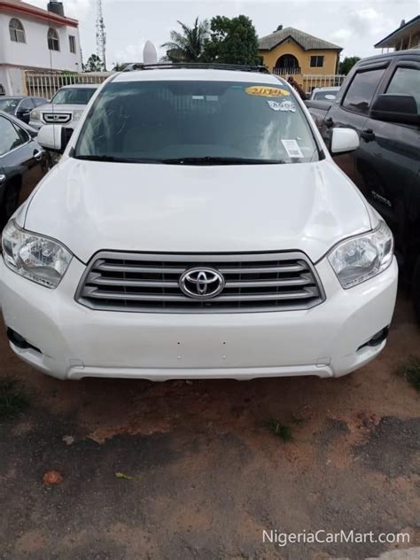 2010 Toyota Highlander 2010 HIGHLANDER Used Car For Sale In Abuja