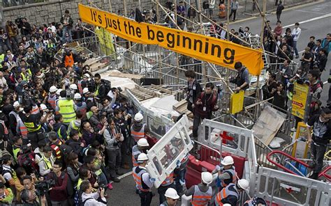 Hong Kong Authorities Clear Final Protest Site In Pictures