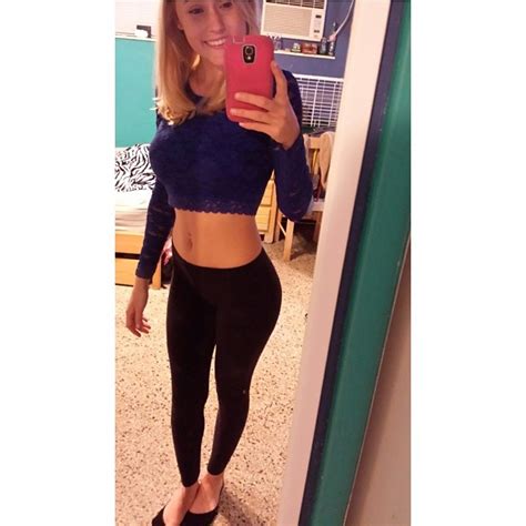 Clothing Sportswear Waist Crop Top Selfie Porn Pic