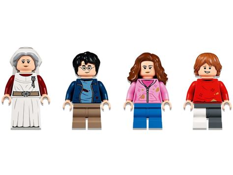 LEGO Harry Potter 76398 Больничное крыло Хогвартса | playzone.com.ua