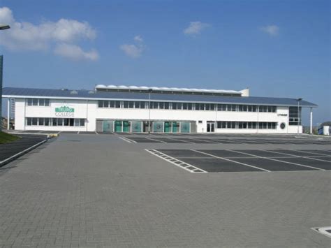 Truro And Penwith College Cornwall Waycon Precast Concrete Liftshafts