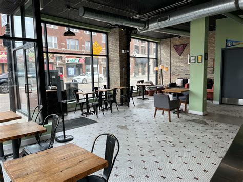 Bronzeville Winery Review - Bronzeville - Chicago - The Infatuation