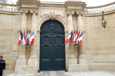 Qui Est Lucie Castets La Candidate Du Nouveau Front Populaire Pour