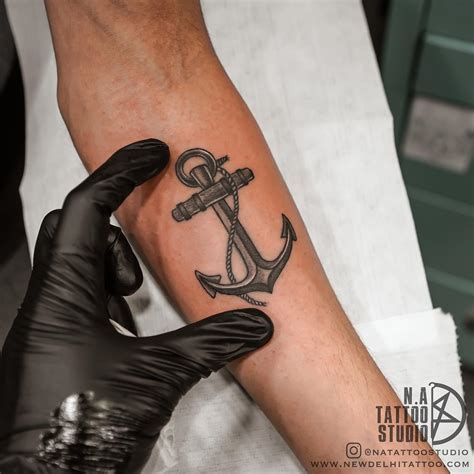 Traditional Anchor Tattoos For Men