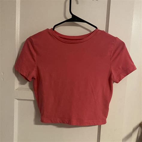Hot Pink Cropped Tee No Flaws Size Medium Depop