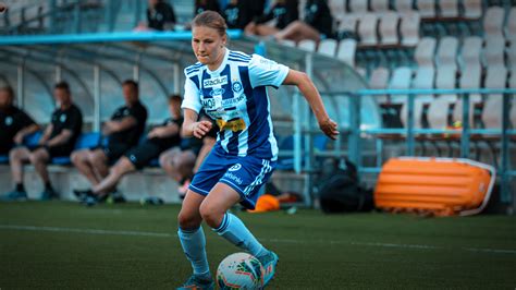 Klubi Kohtaa Njs N Lauantaina Hjk Helsinki