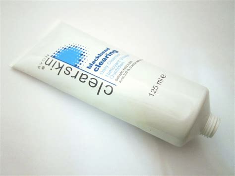 Take it easy: Ежедневное очищающее средство против черных точек AVON ...