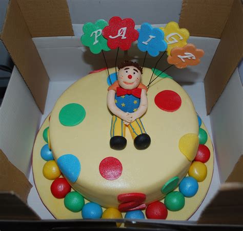 Mr Tumble Birthday Cake - CakeCentral.com