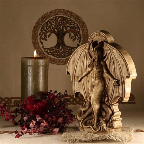 Lilith Hell Goddess Statue Wiccan Altar Kit Femme Fatale Wood Carv