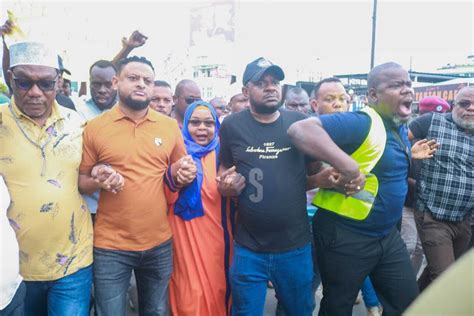 PHOTOS Mombasa Residents Turn Up For Demos