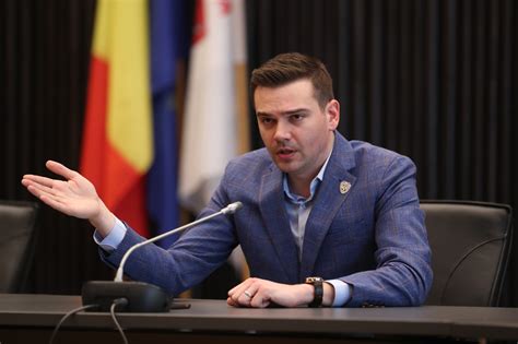 Alexandru Proteasa G Sit Incompatibil De Ani Pe Vremea C Nd Era