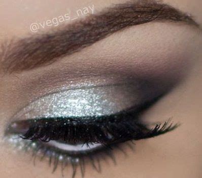 Pin Di Luna Su Chocolate Diamonds Trucco Degli Occhi Glitter