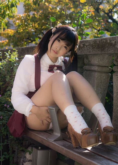 Hot Sexy Legs On Benches Porn Pictures Xxx Photos Sex Images Pictoa