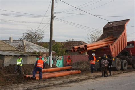 Amenajarea Sistemului De Canalizare Din Lumina Se Apropie De Final