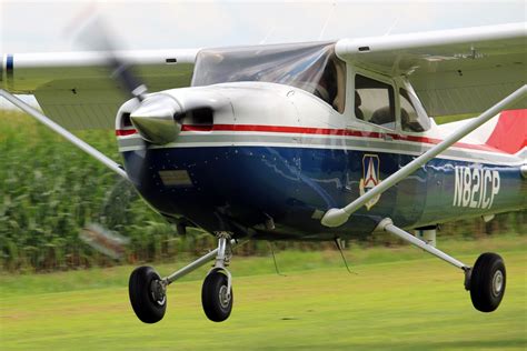 Carolina Wings Prepare as Hurricane Florence Looms