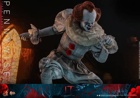 New Pennywise Hot Toys Figure Will Have You Float Too