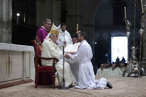 La ceremonia de ordenación conjunta de diáconos y sacerdotes en imágenes