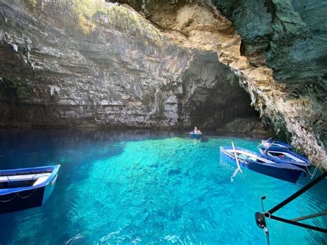 Kefalonia Dagtrip Melissani Meer Drogarati Grot Myrtos Getyourguide