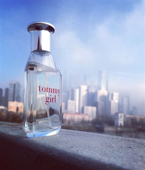 Tommy Girl Tommy Hilfiger Una Fragranza Da Donna 1996