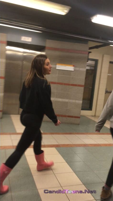 My Sexy Girlfriend Ass Spy With A Surprise Pic Candid Teens