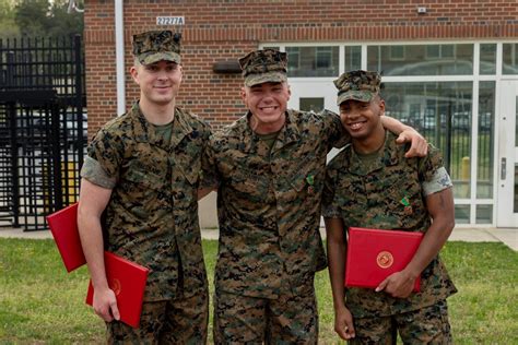 Dvids Images Marine Security Guard Marines Receive A Nam For Heroic