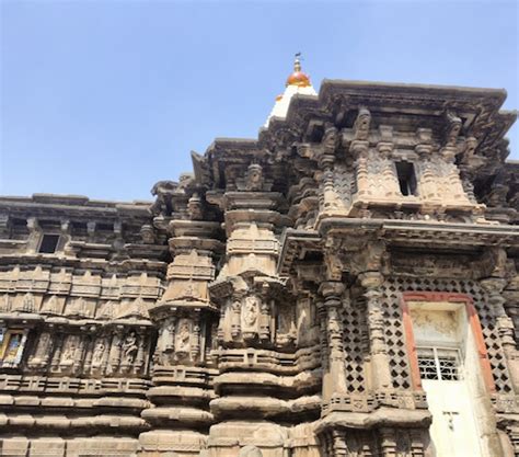 Shri Mahalaxmi Ambabai Temple, Kolhapur, Maharashtra - Sannidhi The ...