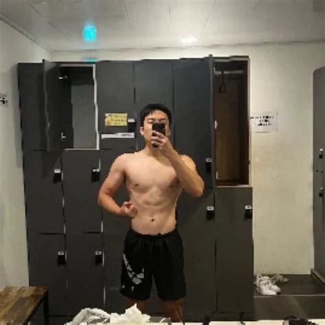 Slender Asian Man Masturbating Gay Whipping Amateur Porn Feat Slender Man XHamster