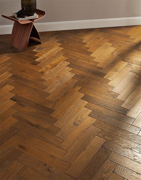 Oxford Herringbone Honeycomb Oak Brushed Oiled Engineered Wood