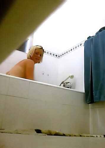 UK Slut Carrie 012487 Gigapixel Low Res Height 1000px Gigapixel Low Res Height 500px Porn Pic