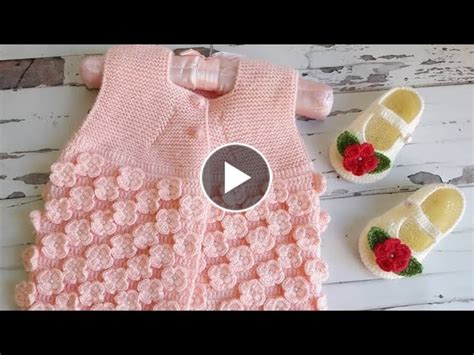 En Güzel Kız Bebek Yelek Modelleri Baby girl knit vest models