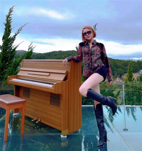 Di N O D I Chu N B N T T Hot Girl Tr M Anh V N Khoe C Ng Cong Nu T N