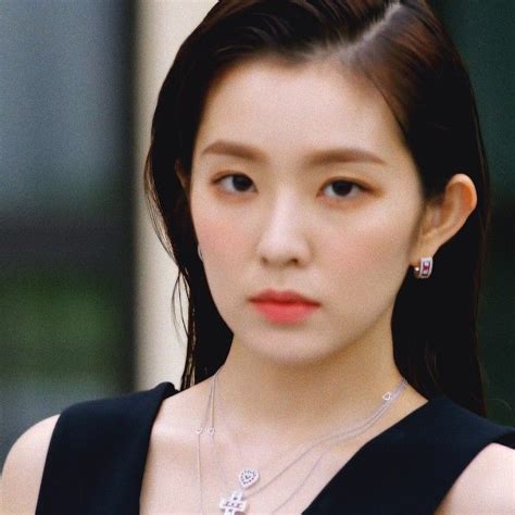 Pin Oleh Suyeong Jang Di Irene Selebritas Foto Header Twitter