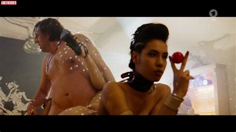 Monkey King Nude Pics Page 1