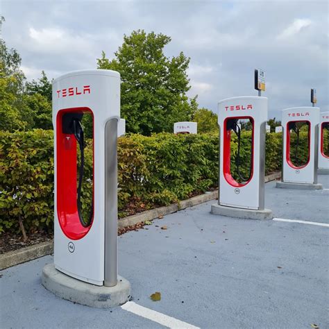 Tesla offers free charging at all Superchargers