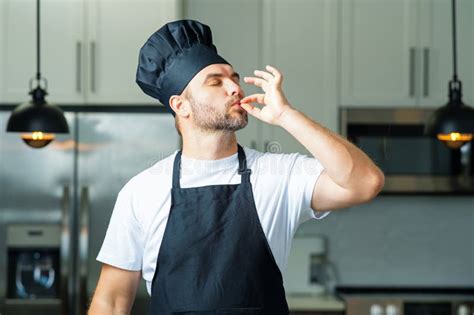 Man Chef Cooker Baker Man Chefs With Sign Of Perfect Food Chef Man