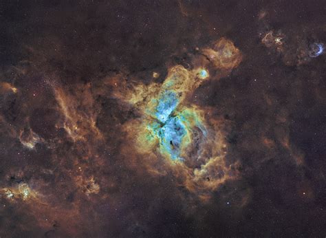 Great Carina Nebula in Hubble palette - Sky & Telescope - Sky & Telescope