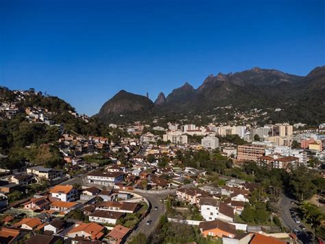 Rio De Janeiro X Teresopolis - Premium Photo | Aerial view of the city of teresopolis mountains and ...