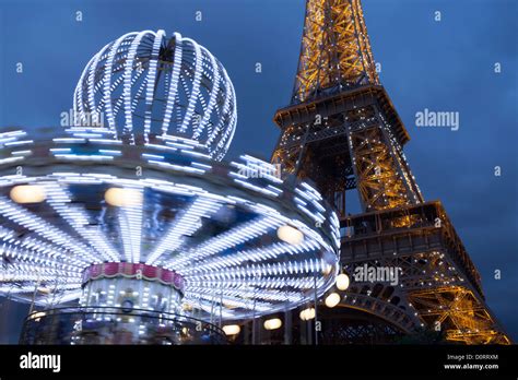 Eiffel Tower - Tour Eiffel at night - Paris Stock Photo - Alamy