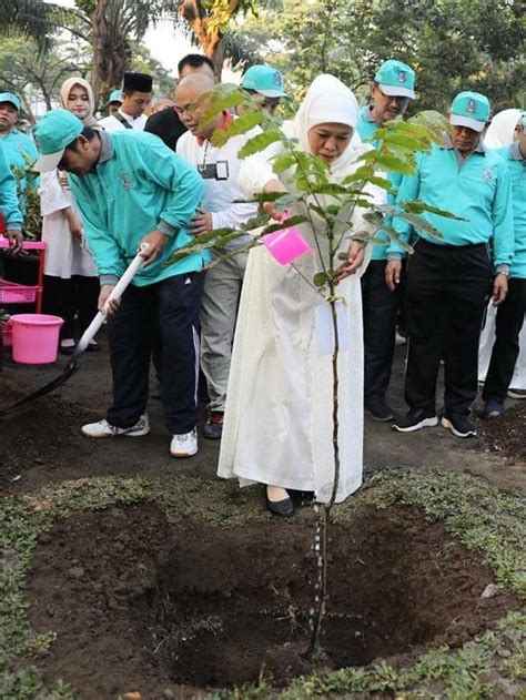 5 Momen Jalan Sehat Berselawat Peringati 1 Muharram Di Surabaya