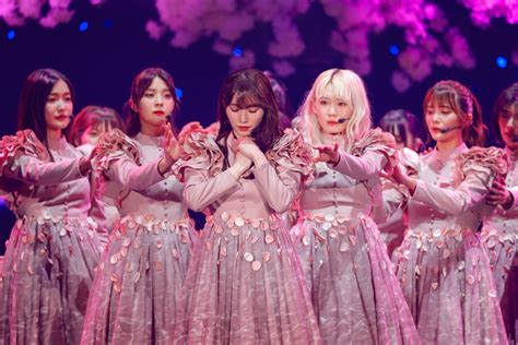 櫻坂46、全国ツアー千秋楽でスペシャル構成の「ban」や新曲「start Over」を初披露【レポート】 の画像・写真 ぴあ音楽