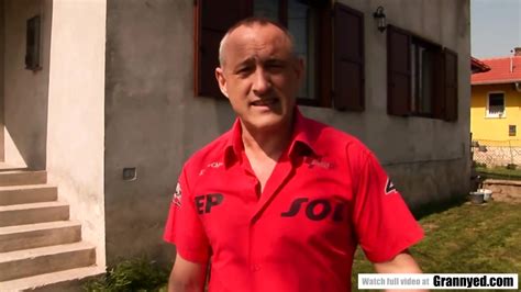 Hungarian Mature Doesn T Wear Pants For A Faster Fuck