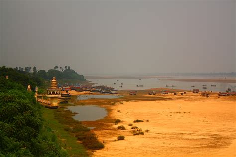 'Son' river at Koelwar, Bihar - a photo on Flickriver