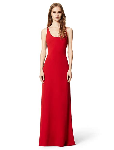 Red Dresses for Women: Styles and How to Wear Them – careyfashion.com