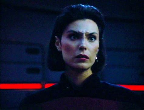 Michelle Forbes As Ro Laren Star Trek The Next Generation Women Of Star Trek Star Trek Women