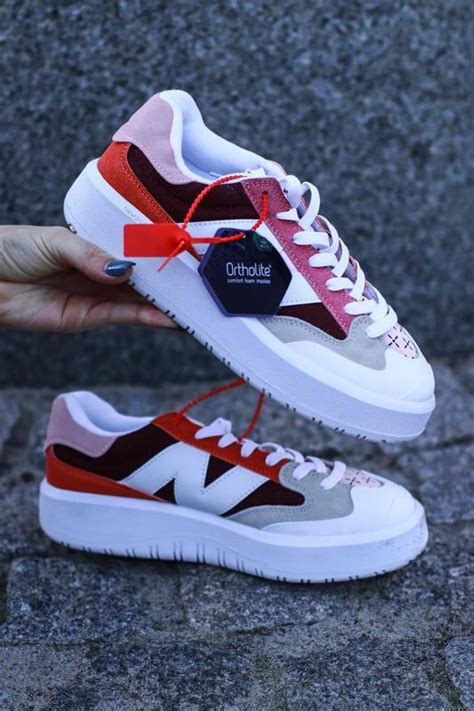 Нереальные женские кроссовки new balance ct302 burgundy pink haze белые ...
